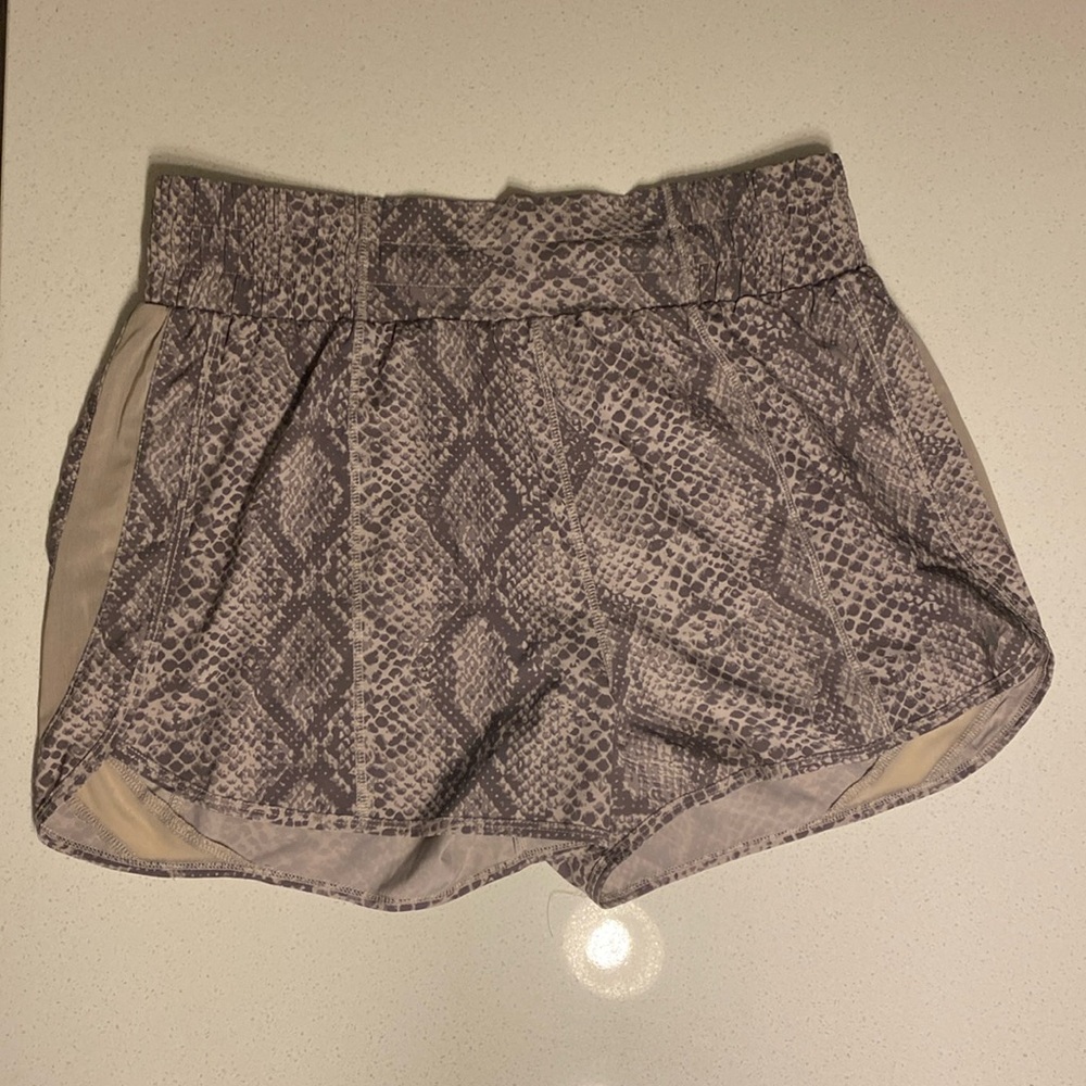 Vitality (balance Athletica) breeze shorts